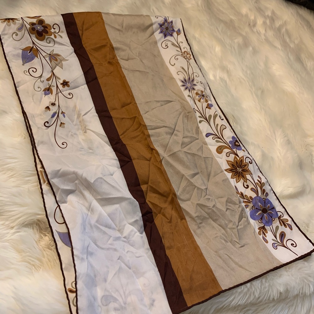 Giorgio de Saint Angelo women’s scarf
